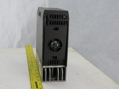 Siemens 6SL3210-1KE11-8UP1 Sinamics G120C DP 0.75HP 400-480VAC 2.3A