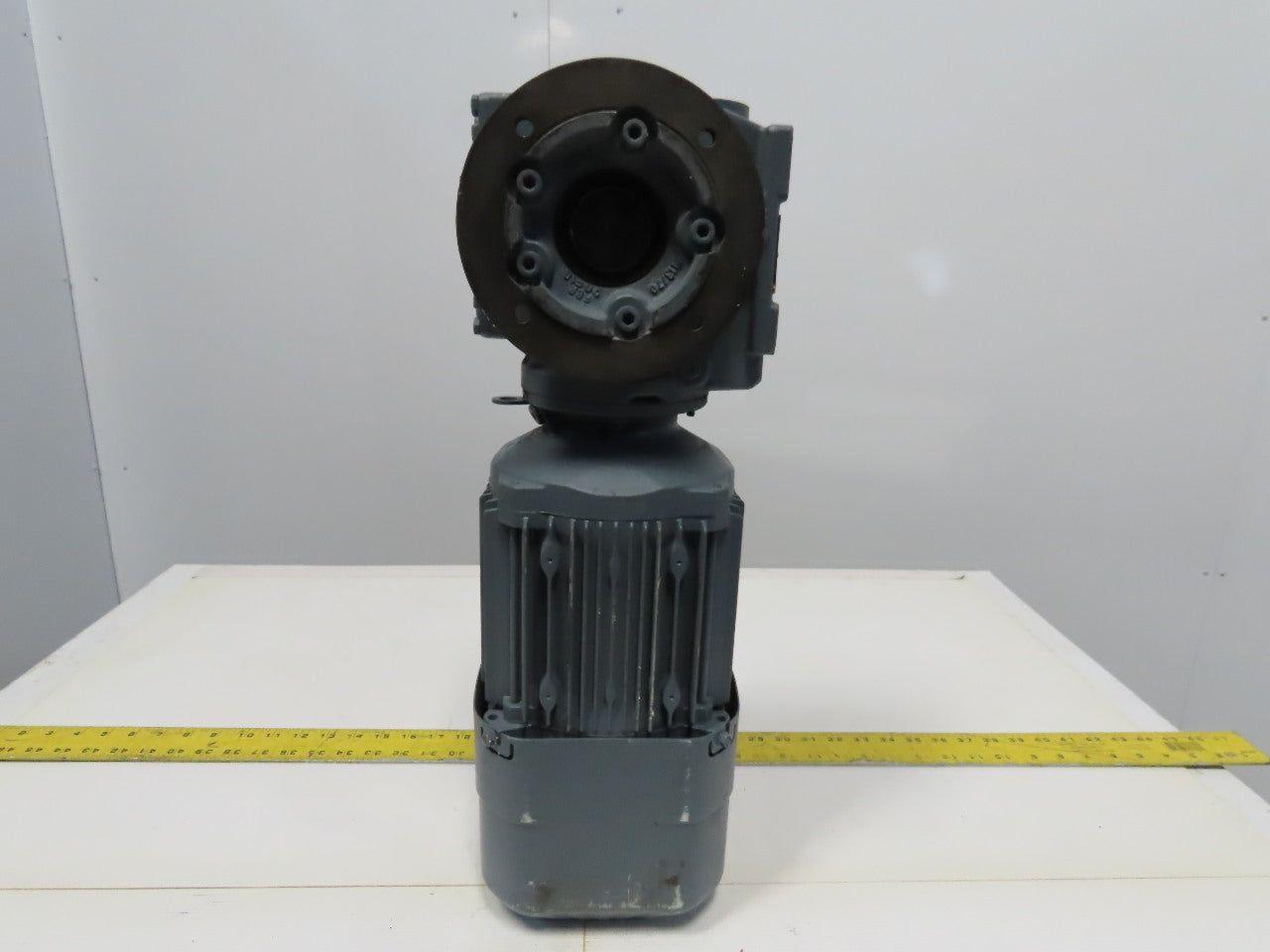 Sew DRE90M4BE2HF 29:1 Ratio 60RPM 1.5Hp 230/460V 3Ph Right Hand Gearmotor