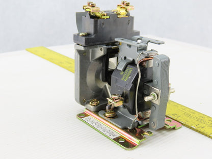 Square D AO10DV02 AC Pneumatic Timing Relay 600V 1N.O 1N.C