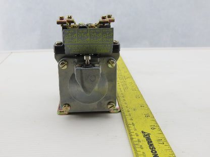 Square D AO10DV02 AC Pneumatic Timing Relay 600V 1N.O 1N.C