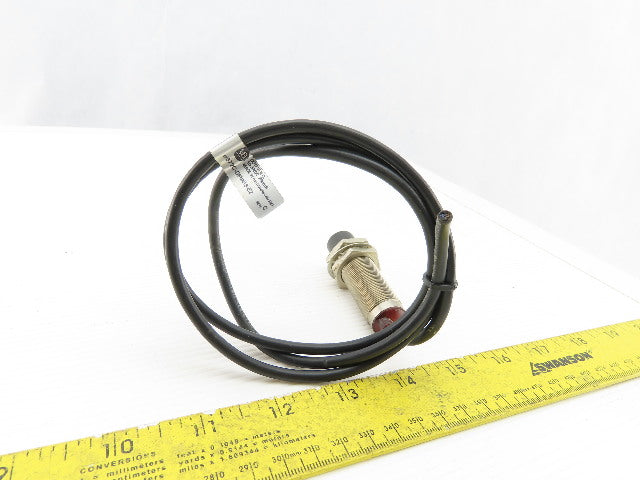 Allen Bradley 872C-D8NN18-E2 18mm Dia PVC 2 Meter Wordprox DC Proximity Sensor
