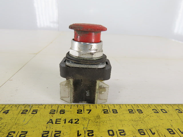 Allen Bradley 800H-FRX6AP/T E-Stop Twist Release 2 N.O Series T