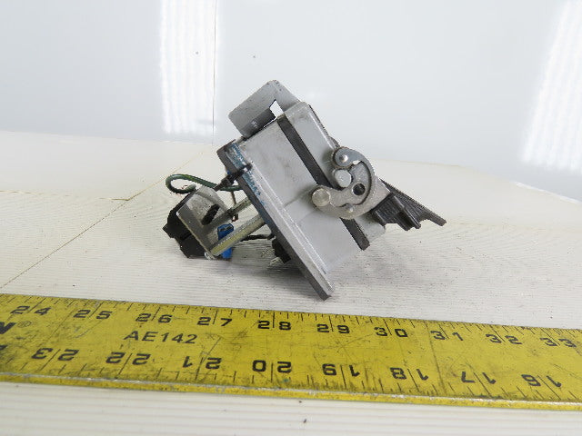 Mencom Corp GF-RJ45-R-32 Programming Device Interface Connector 115VAC 3Amp