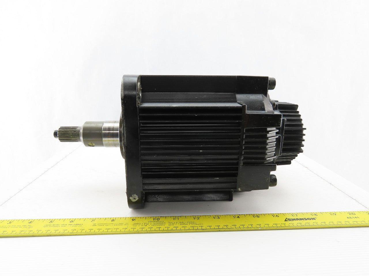 Yaskawa Electric SGMGH-30A2A-YR33 AC Servo Motor Removed From a Motoman YR-UP50