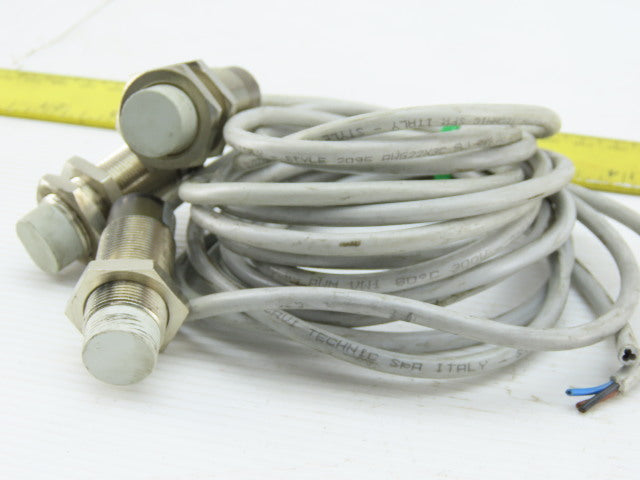 AK1-AN-2A Proximity Sensor 10-30 VDC Lot of 3