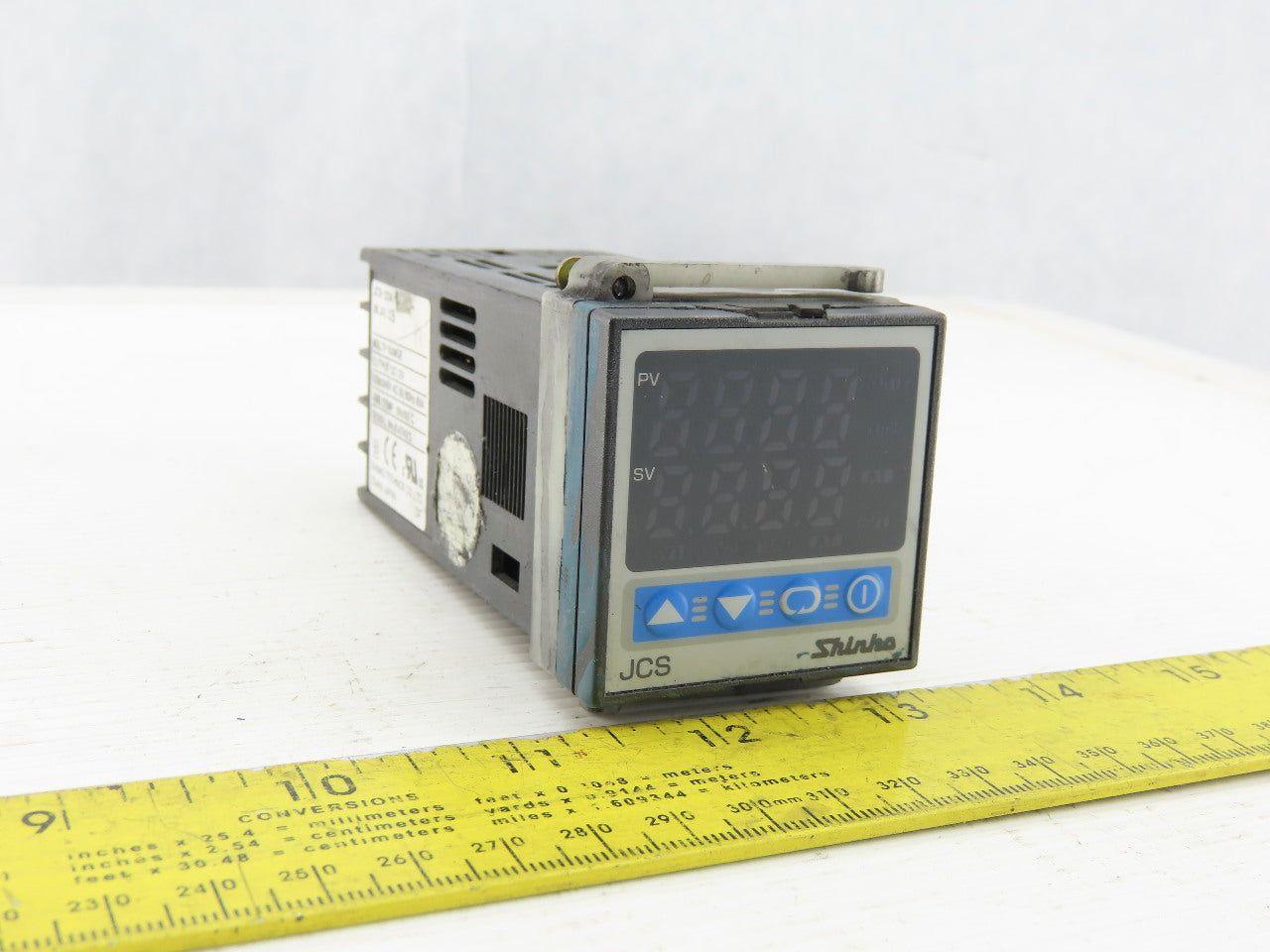 Shinko JCS-33A-A/M Multi Range Temperature Controller 100-240V