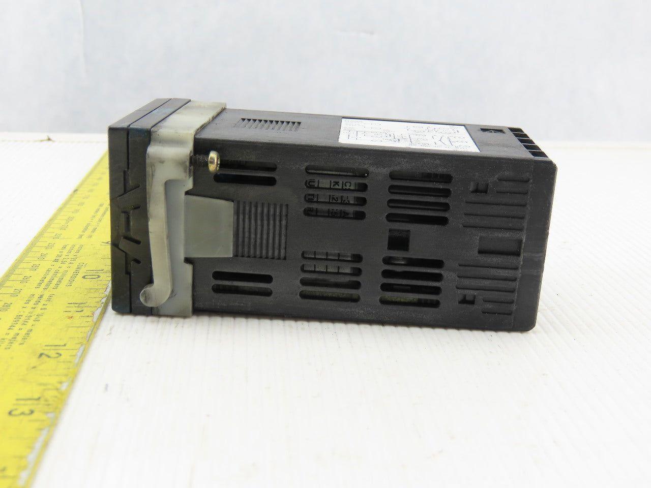 Shinko JCS-33A-A/M Multi Range Temperature Controller 100-240V