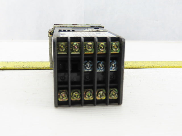 Shinko JCS-33A-A/M Multi Range Temperature Controller 100-240V