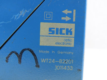 Sick WT24-B2201 Light Sensor 10-30V