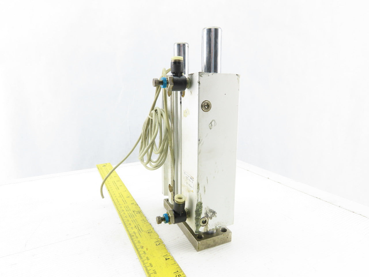 SMC MGPM32N-125 Compact Guide Pneumatic Air Cylinder 2-1/2" Stroke 145PSI