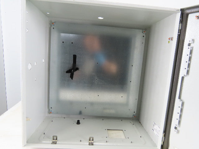 Schneider NSYS3D6630P 600mmx600mmx300mm Electrical Enclosure Hinged W/Back Plate