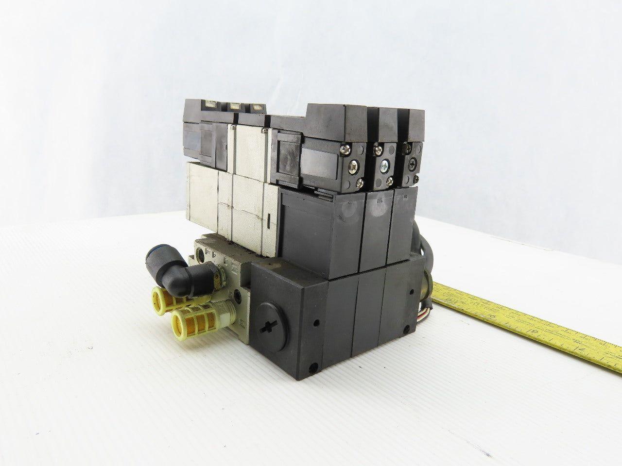 SMC VZS3650-5FZ Pneumatic Vale Manifold Block W/VVZS3000-22A