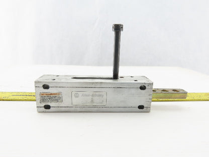 Allen Bradley 4406-A27163/B Sliding Bolt Series B
