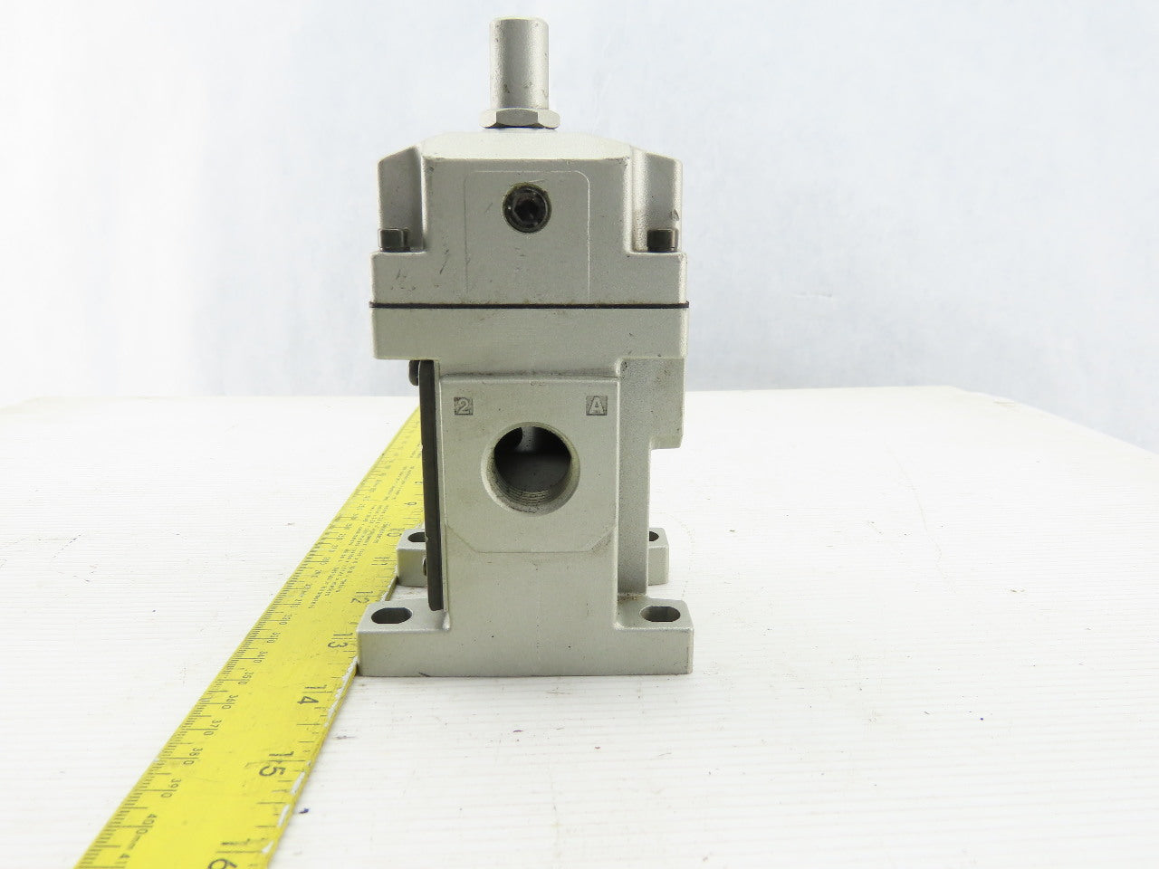 SMC NV8A3145-04N Pneumatic Valve 150PSI