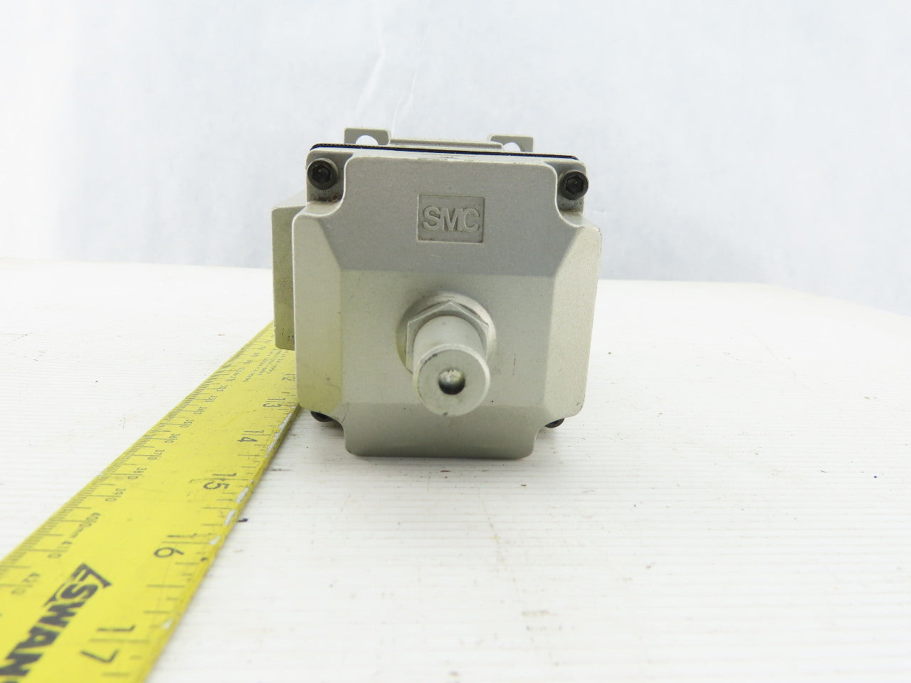 SMC NV8A3145-04N Pneumatic Valve 150PSI