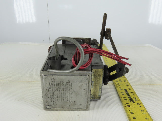 Barber-Coleman EA57 Actuator 0.65A 120V 60Hz 40W W/2-3706 1" NPT Valve