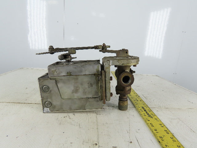 Barber-Colman EA57 Actuator 0.65A 120V 40W W/2-3706 1/2" NPT Valve