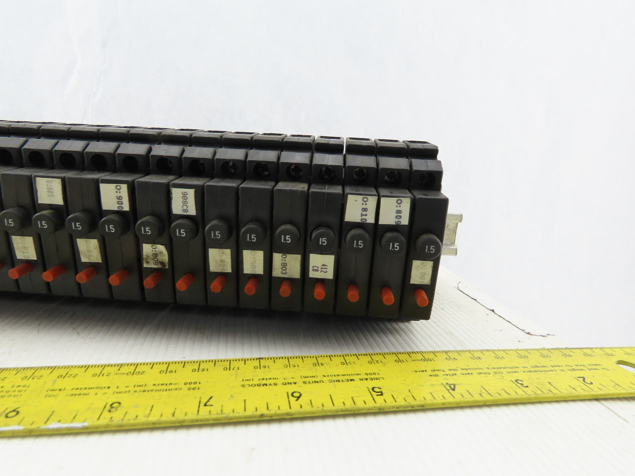 Allen Bradley 1492-GH015 DIN Rail Mount 62 Circuit Breaker 22-1.5A 87-0.2A 13-1A