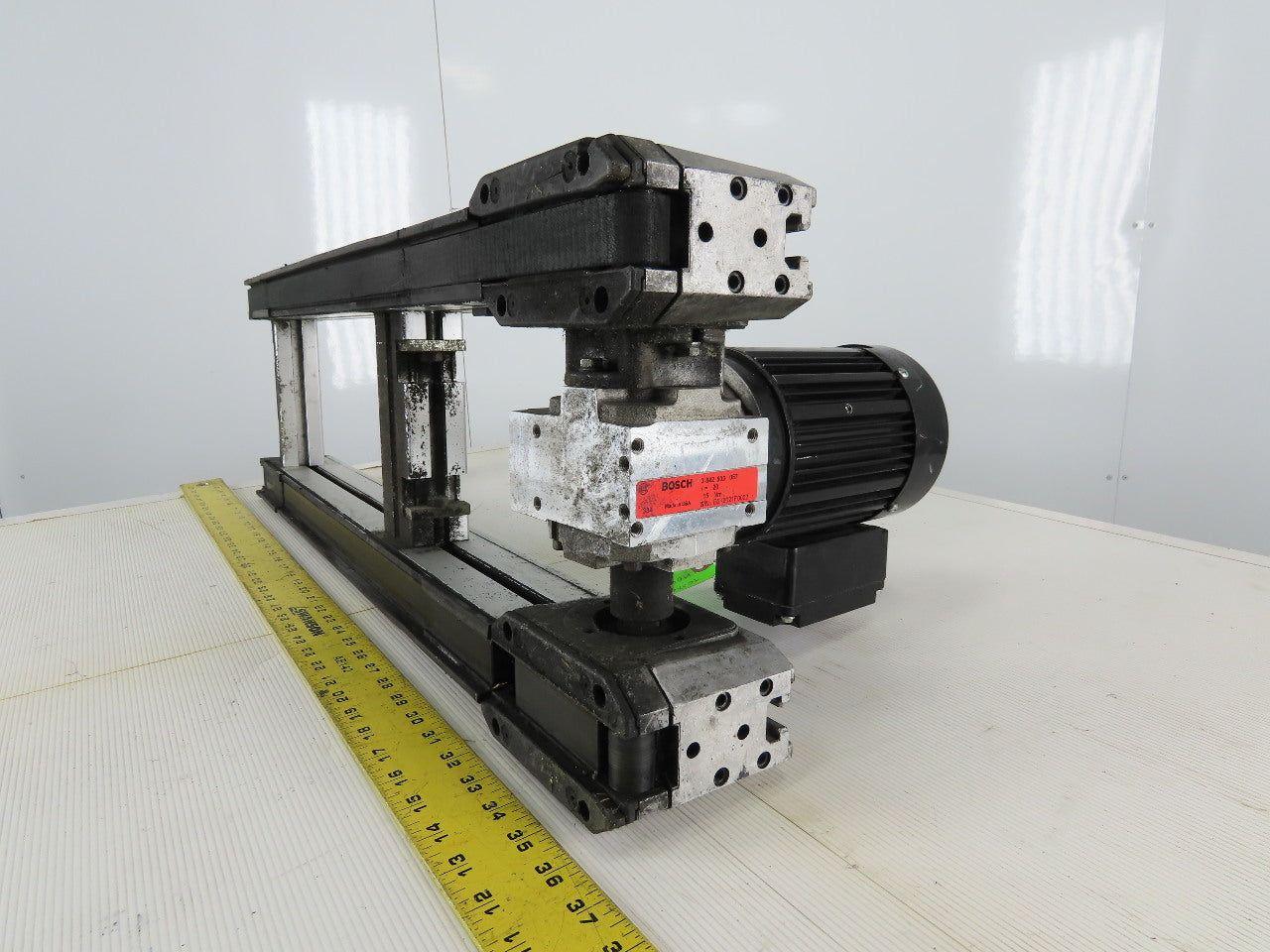 Bosch 3842503067 20:12 Ratio 70RPM 0.140kW 440/480 Conveyor Drive Fixture