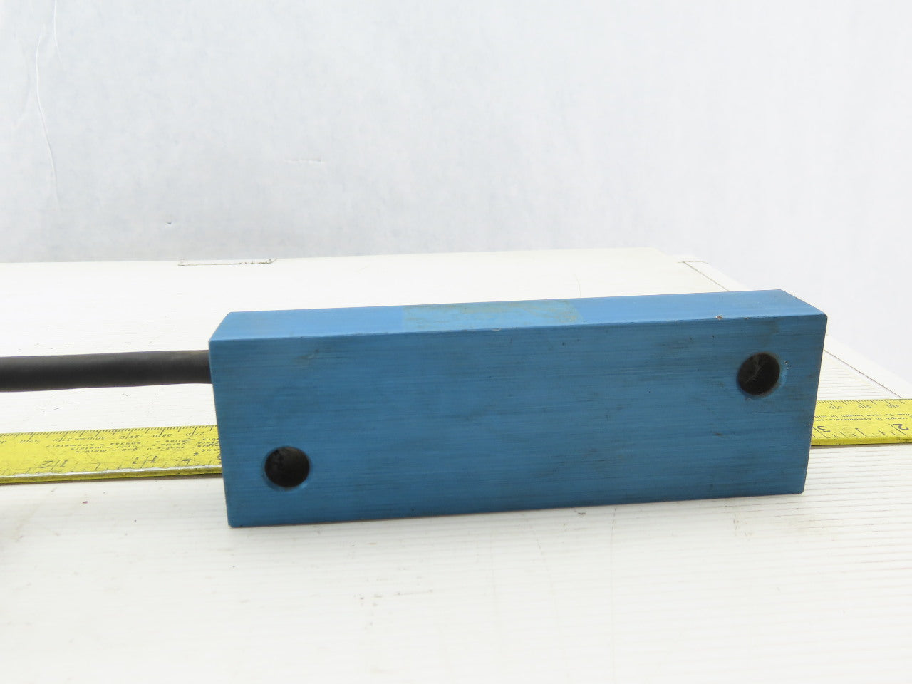 Electro Sensors VUM-800 Vibration Monitor 115VAC