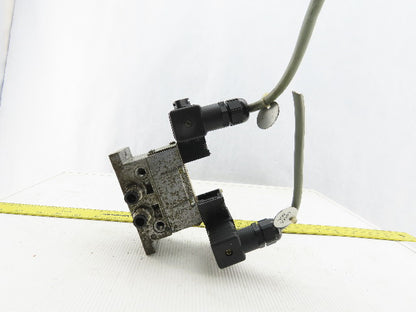 Norgren SXE9773-Z50 Pneumatic Solenoid Valve W/19126 Base 110/120V 1/8"NPT