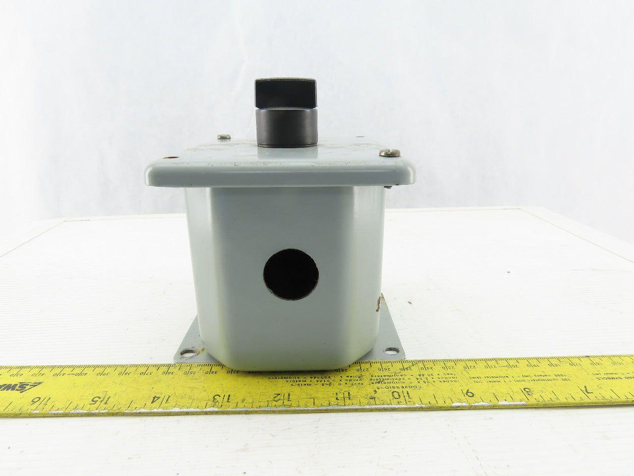 Hoffman ED1PBM2 Enclosure Type 4,12,13 W/ Black On off Switch