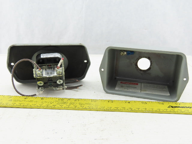 Hoffman E-D1PB1 Enclosure Type 4,6,12,13 W/ 800 FRXMQ24RA7/F 24V Green E-Stop
