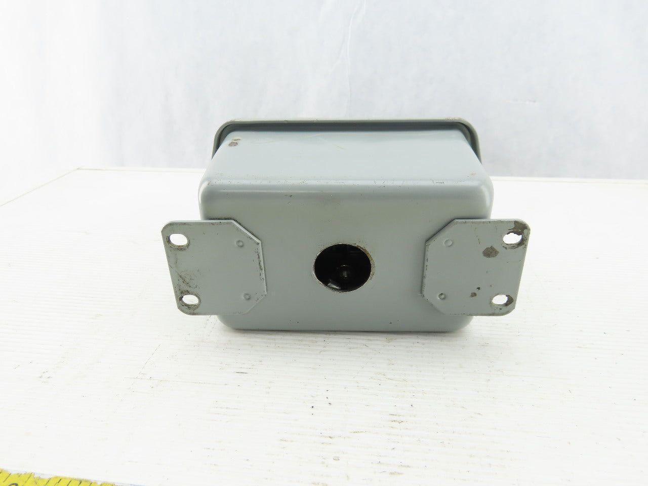 Hoffman E-D1PB1 Enclosure Type 4,6,12,13 W/800H-FRXMQ24 A7/F 24V Push Pull Estop