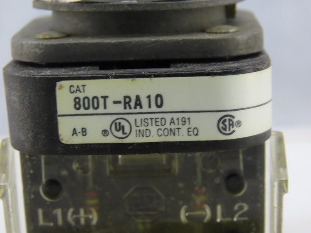 Allen Bradley 800T-RA10/T Red push Button 120V 1N.O 1N.C Series T