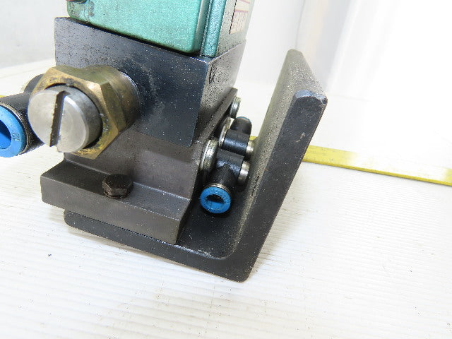 Numatics 123BB6004026Y61 Pneumatic Solenoid Valve W/Manifold Block 24/32VDC Coil