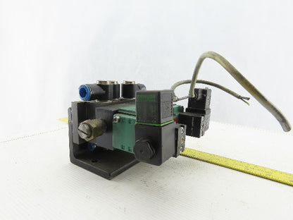 Numatics 123BB6004026Y61 Pneumatic Solenoid Valve W/Manifold Block 24/32VDC Coil