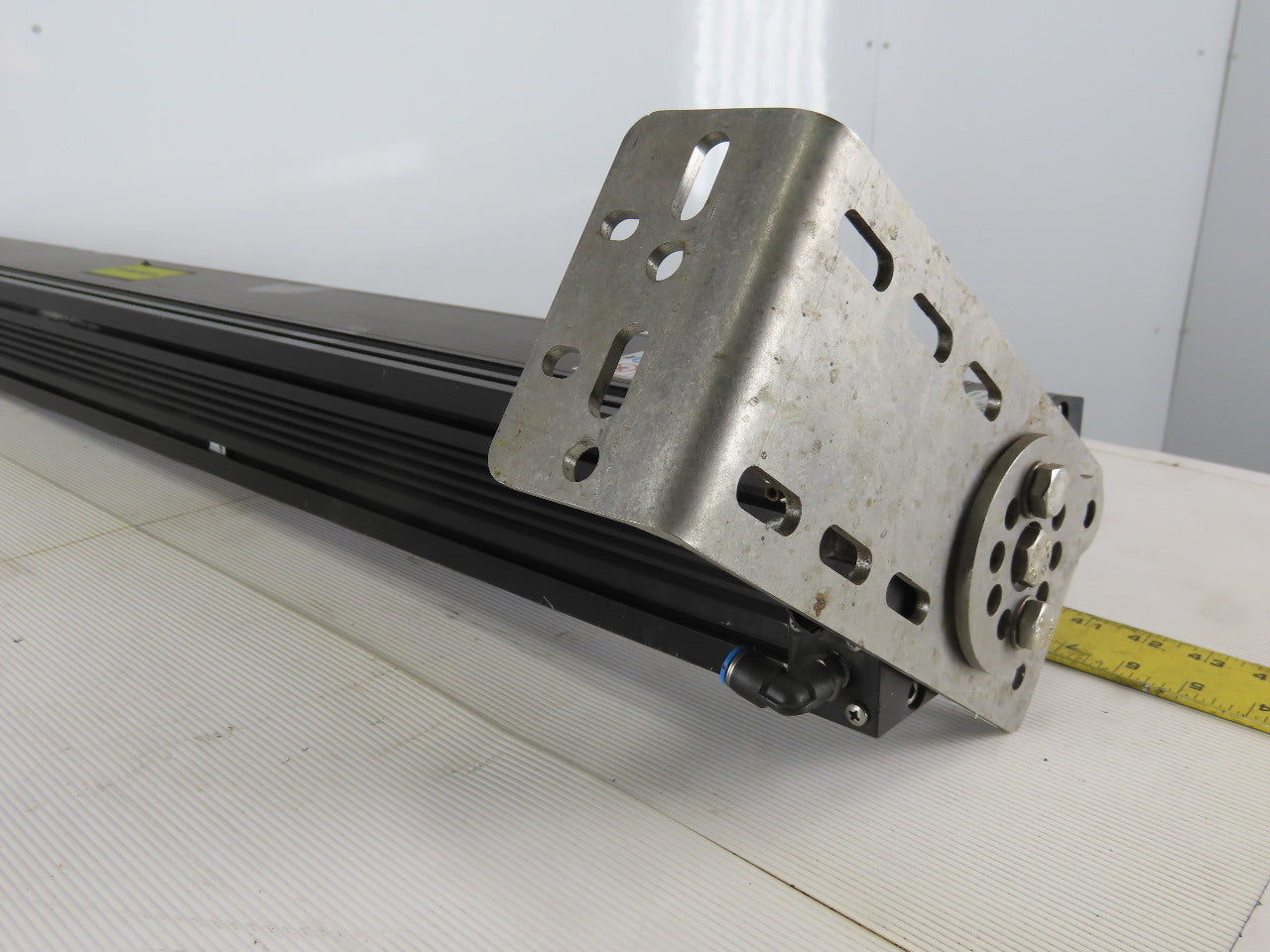 Cognex Machine Vision 540-545449-05 Rev.01 48" LED Beam 72.5VDC