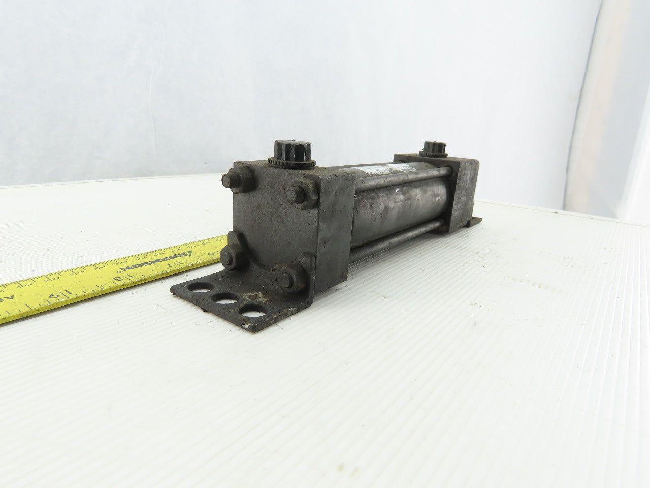 Parker 01.50CCB-2AU14AC Ser. 2A Pneumatic Air Cylinder 1-1/2" Bore 4" Stroke