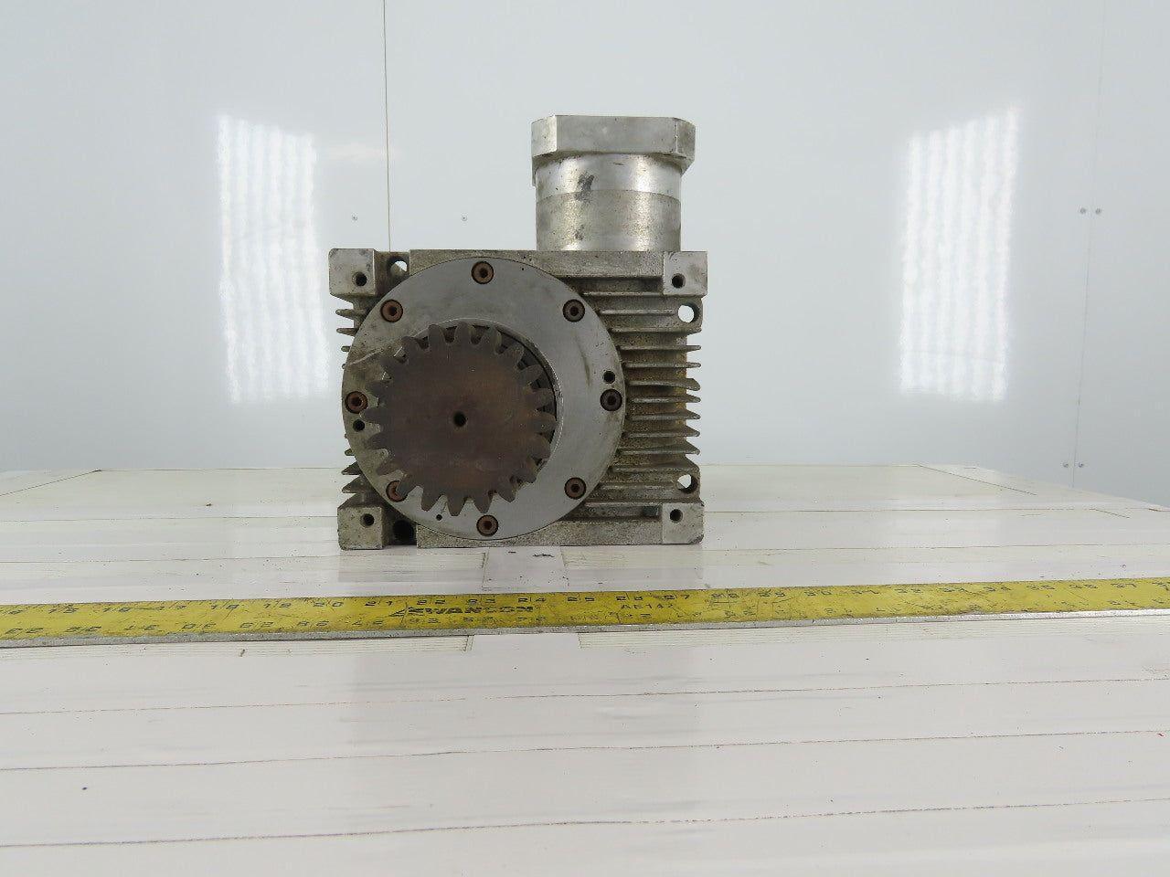 GUEL Worm Gear Reducer 8:1 Ratio Right Angle
