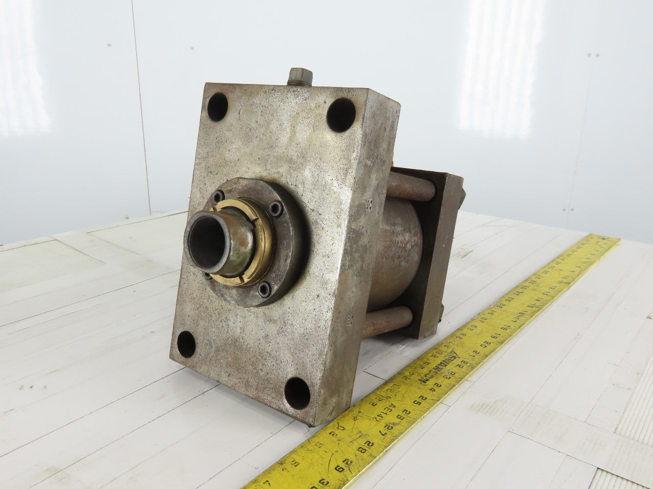 Hydraulic Tie Rod Cylinder 5" Bore 2" Stroke Double Acting