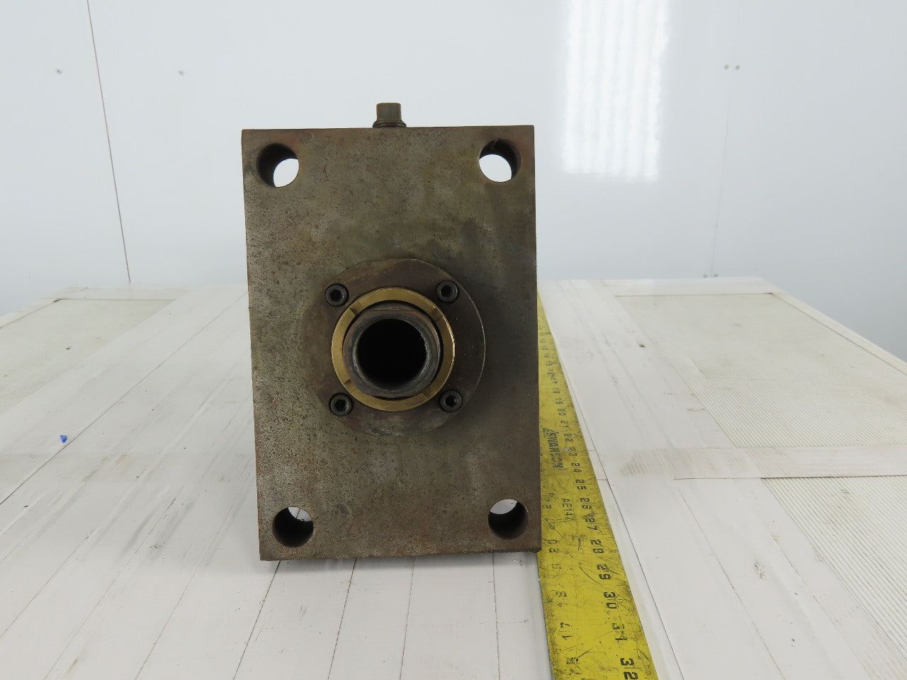 Hydraulic Tie Rod Cylinder 5" Bore 2" Stroke Double Acting