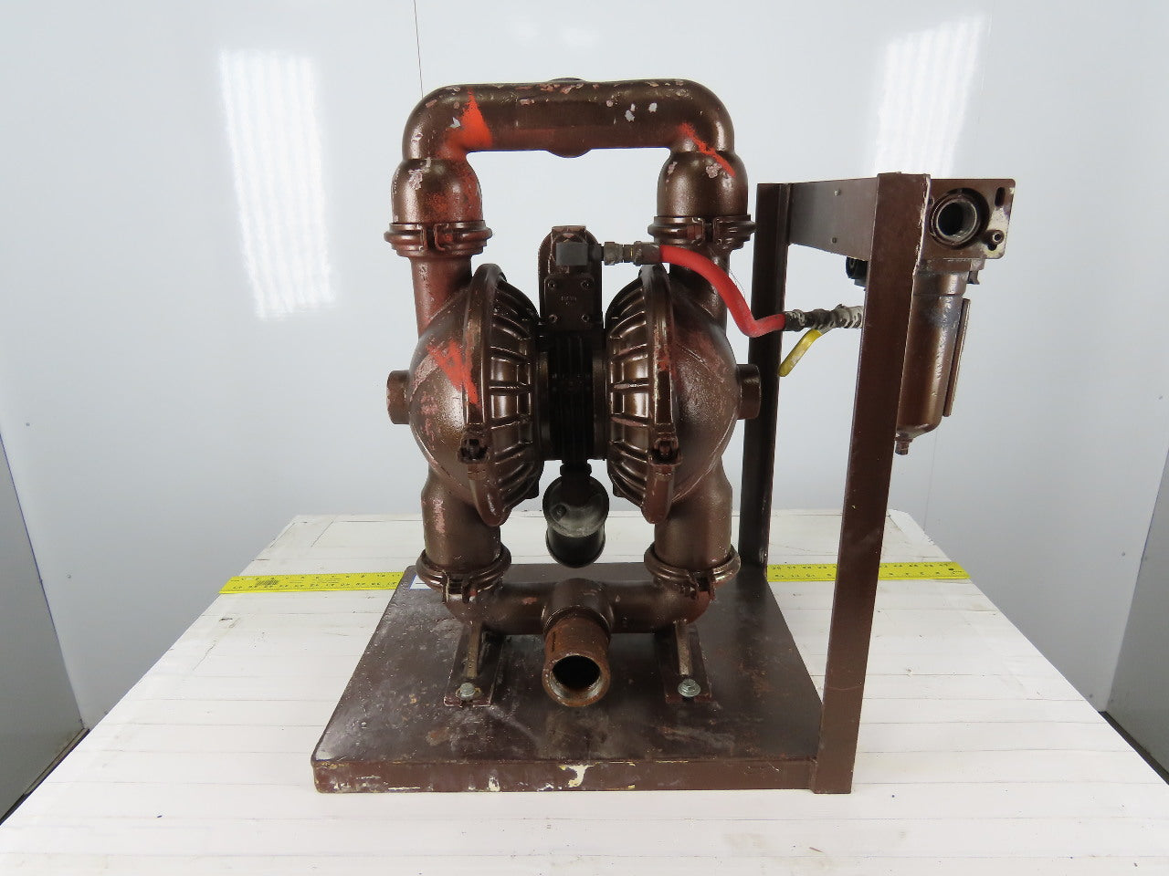 Armour Spray Systems 2" NPT Double Diaphragm Pump Assembly W/Filter Regulator