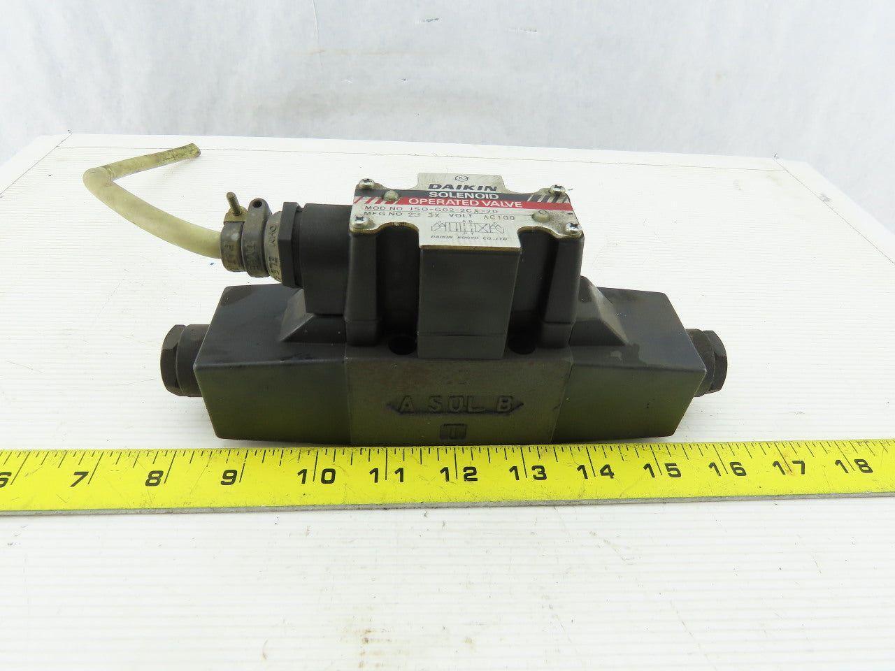 Daikin JSO-G02-4C-20 Two Sided Directional Hydraulic Valve Solenoid Valve