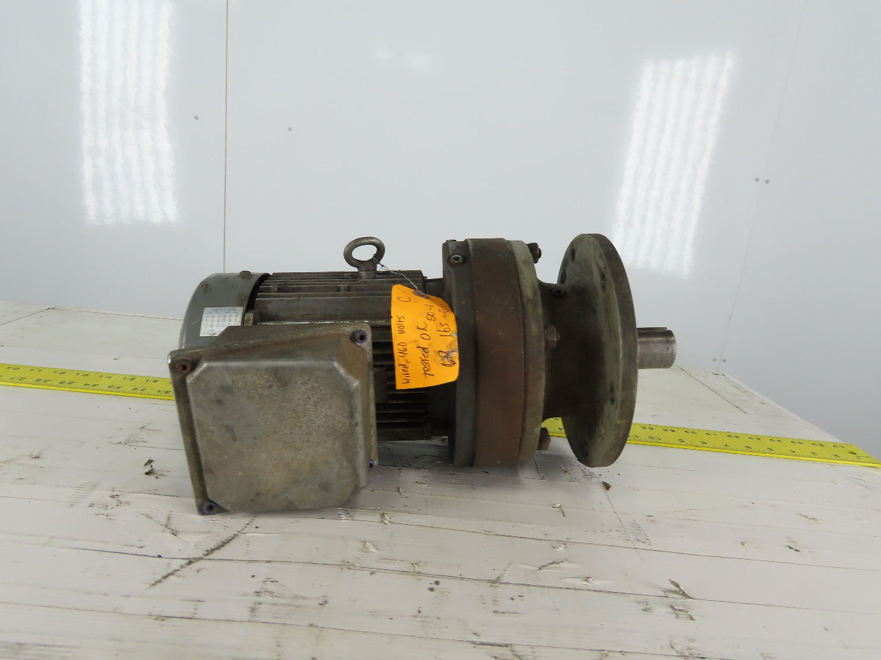 Sumitmo In Line Gear Box Speed Reducer 50:1 Ratio 34.8rpm 208-230/460V