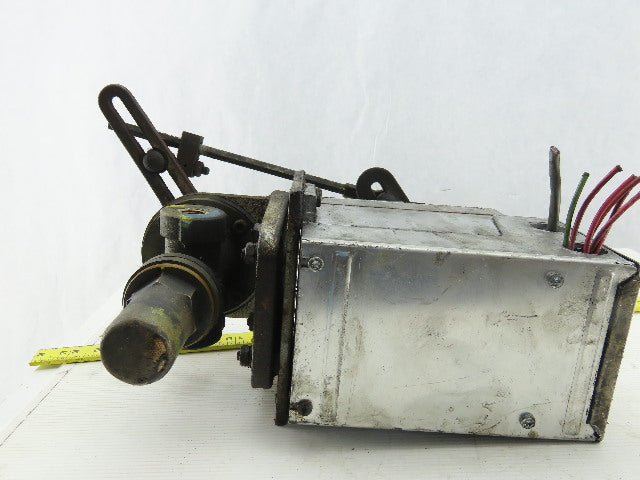 Barber-Coleman EA57 Actuator 0.65A 120V 60Hz 40W W/2-3706 3/8" NPT Valve