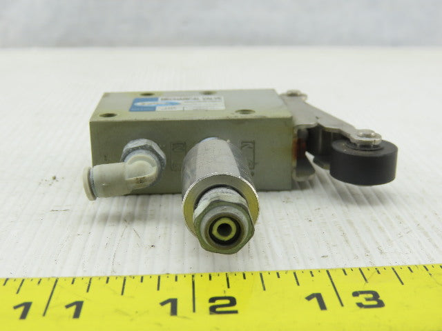 TPC UDM230-01R Mechanical Pneumatic Valve 1/8" NPT