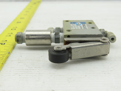 TPC UDM230-01R Mechanical Pneumatic Valve 1/8" NPT