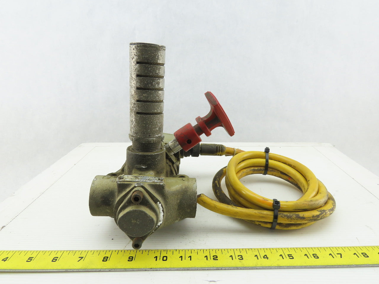 Ross D2773A6956 Pneumatic Safety Valve 1" NPT