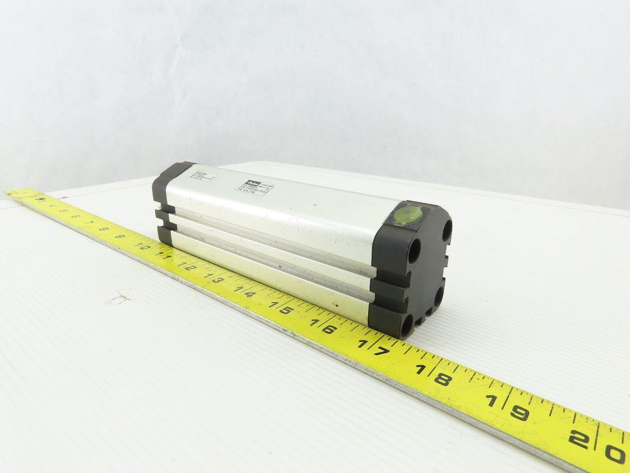 Parker P1M032CDMC5L135135.00 Pneumatic Air Cylinder 35mm Bore 135mm Stroke