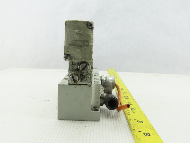 Numatics 122BB600M000061 Solenoid Air Valve 24vdc Coil W/Manifold Block