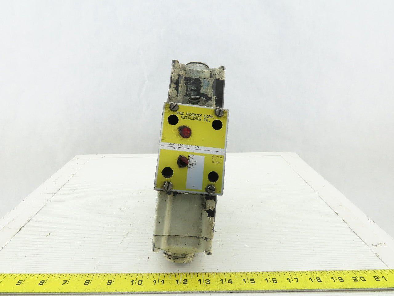 Rexroth 4WE10J21/AW110N Hydraulic Directional Control Solenoid Valve