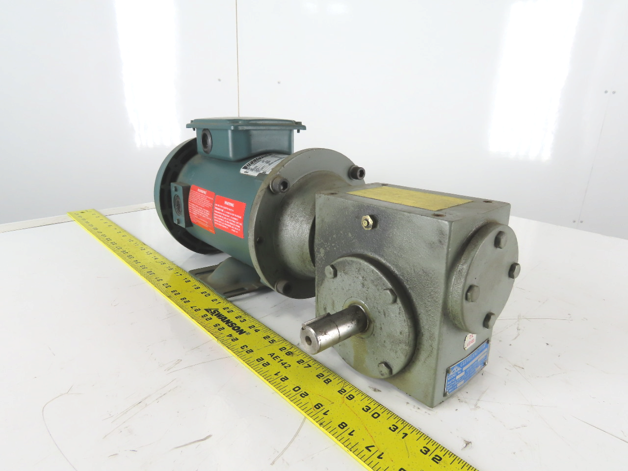 Reliance Electric T56S2003A 90V DC Gear Motor 20:1 Reducer 88rpm 1/3Hp 56C