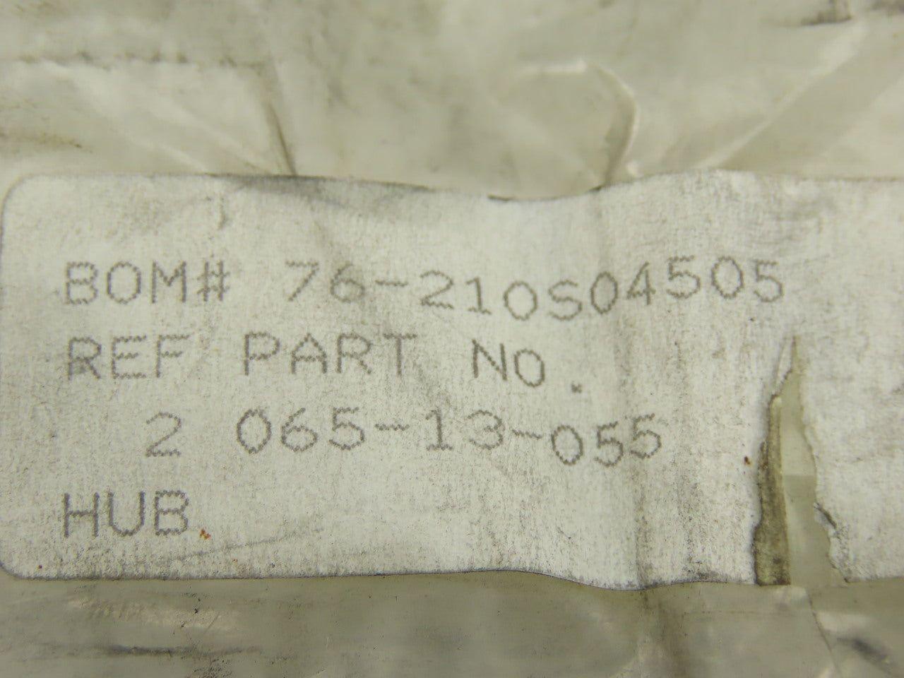 2 065-13-055 Gear Hub