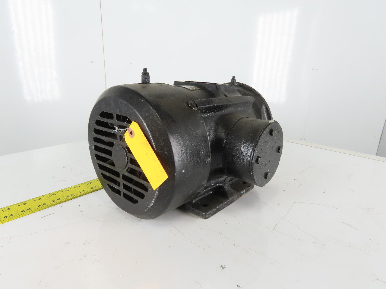 Reliance Electric P18G6036F 3Hp Electric Motor 230/460V 3Ph 184TC Frame 1730RPM