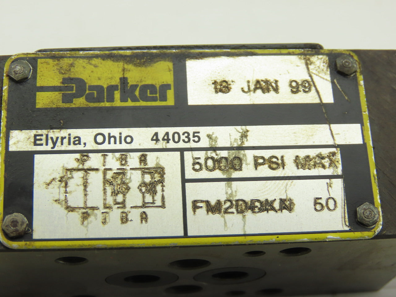Parker FM2DDKN 50 Hydraulic Pressure Control Valve 5000 PSI